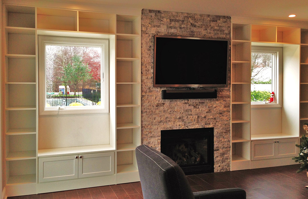 TV Entertainment Centers & Wall Units